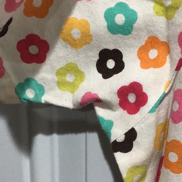 Scrub top - Picture 3 of 6